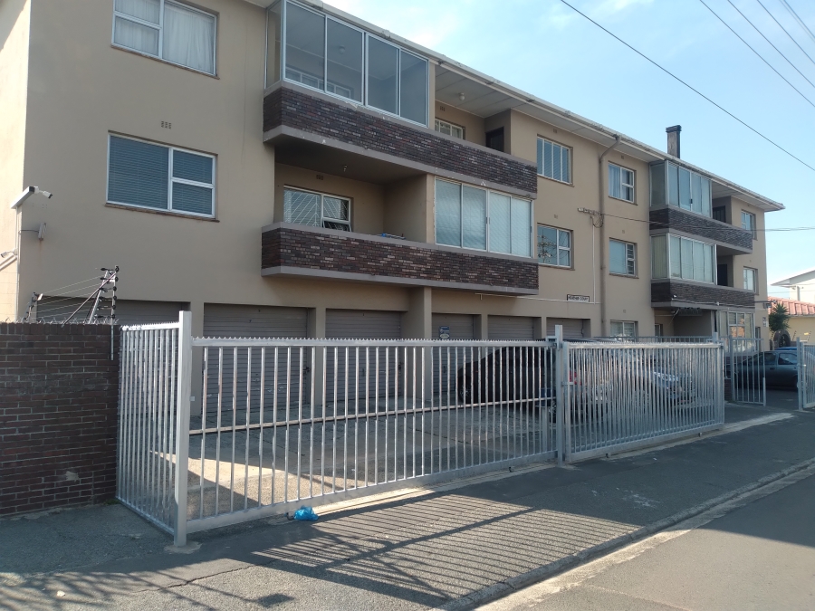 1 Bedroom Property for Sale in Fairfield Estate Western Cape